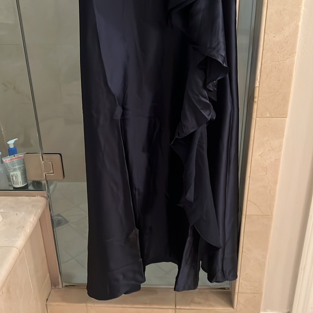 Navy blue satin long slit dress - Picture 4 of 8